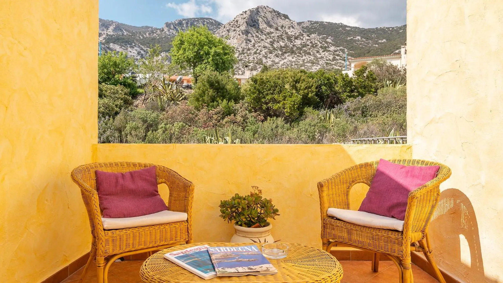 Casa Silvia Sardinia Domus Apartment Cala Gonone